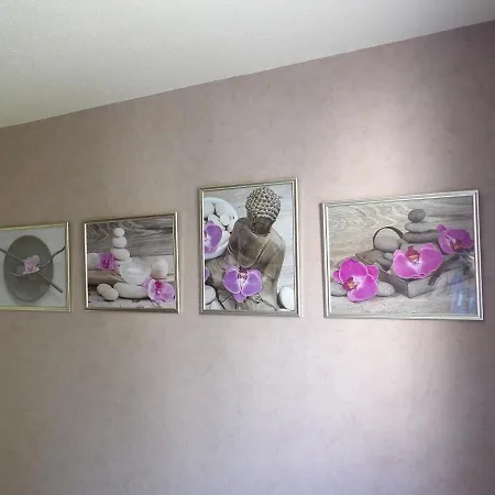 Charming 3-star Furnished Tourist In Apartment *